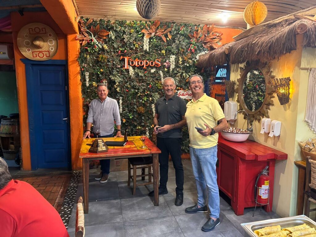 Clube da Bolinha - Totopos - Reitor