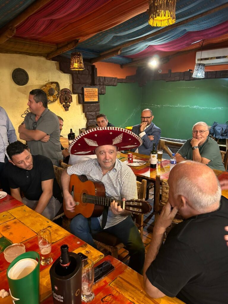 Clube da Bolinha - Totopos - Reitor