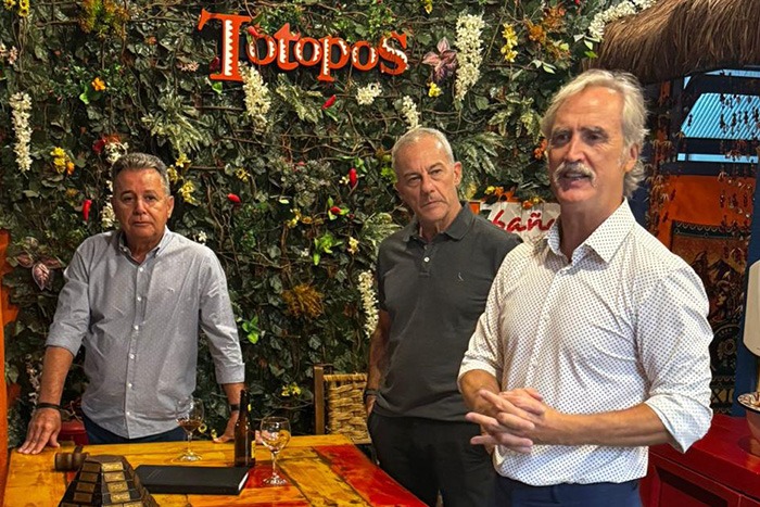 Clube da Bolinha - Totopos - Reitor